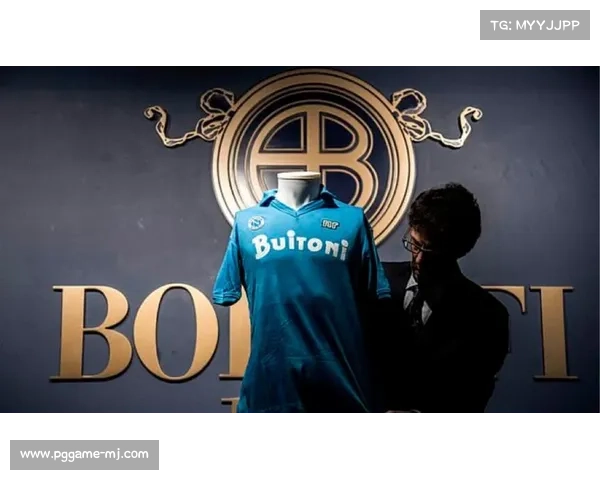 足球纪念品市场升温 经典球衣拍卖创历史新高